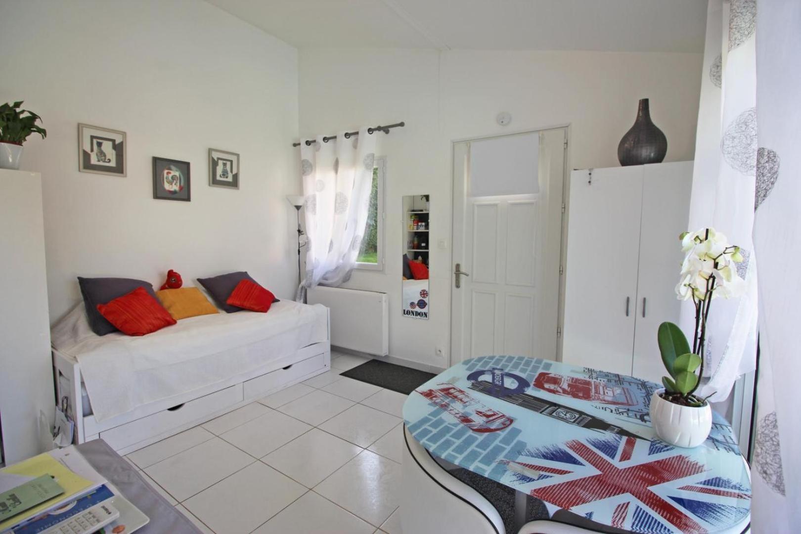 Les Carpes A Limoges Bed & Breakfast Bagian luar foto
